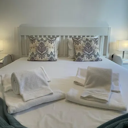 Moradia V3 Na Urbanizacao Praia Verde